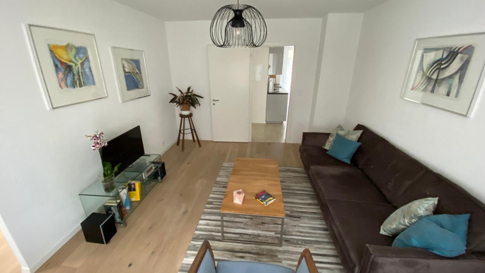 H1 With 4,5 Room, Bathroom, Kitchen, Central, Quiet & Modern With Office Zürich Exteriör bild