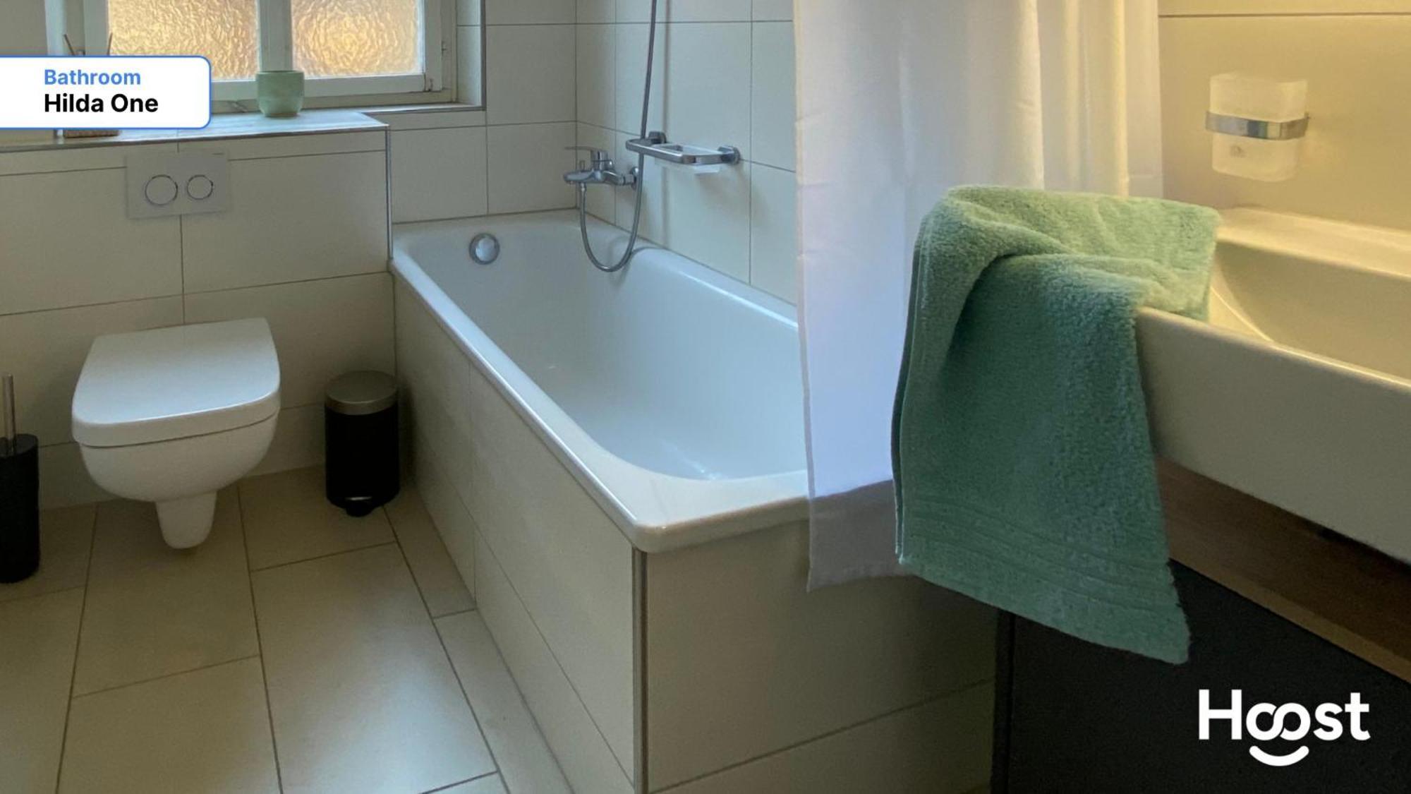 H1 With 4,5 Room, Bathroom, Kitchen, Central, Quiet & Modern With Office Zürich Exteriör bild